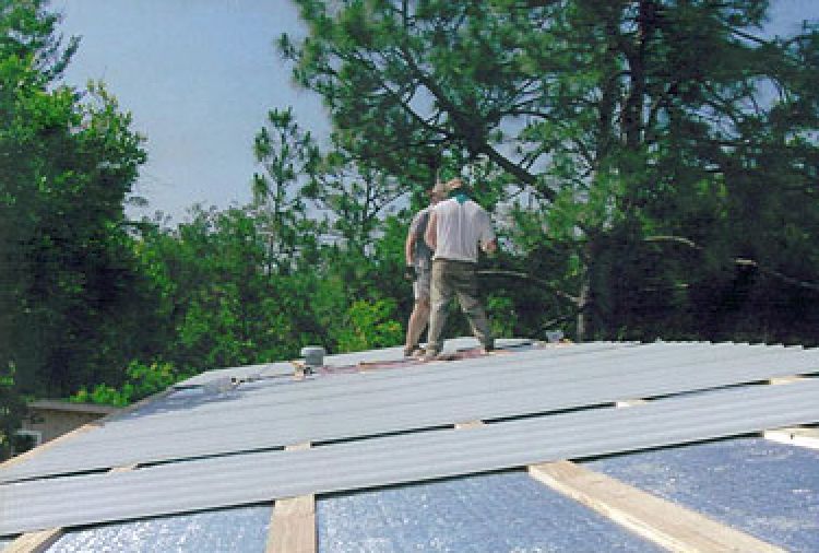 Roof Insulation Prodex 2 men not facing shingles